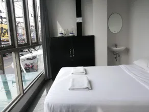 Sino Inn Budget Hotel - Image 2