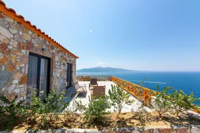 Santa Oliva Suites - Image 2