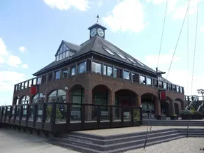 Boathouse Hotel - Image 5