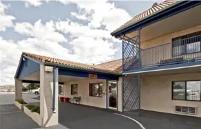 Americas Best Value Inn - Image 4