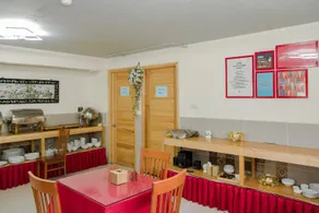 Marigold Hotel & Apartment - Image 3