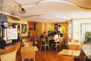 Brook Whipper-In Hotel - Image 3