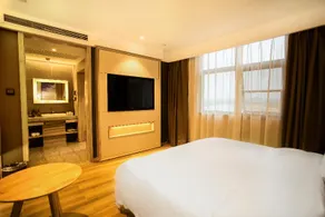HanTing Premium Yingtan Guixi Xiangshan Academy Hotel - Image 2