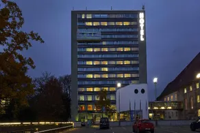 H4 Hotel Kassel - Image 3
