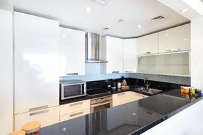 SONGS OF THE LAKE – BONNINGTON TOWER JLT By Lagom Vacation Home LLC - Image 3