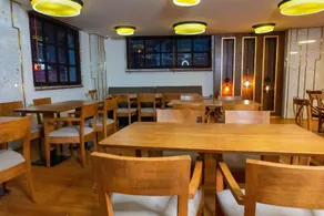 Trass Hotel - Image 2