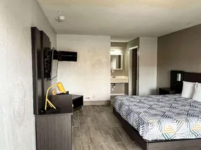 Days Inn Cordele - Image 4