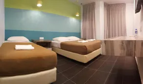 Dragon City Hotel - Image 5