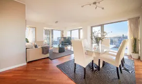 You Stylish Barcelona Apartments Beach - Image 3