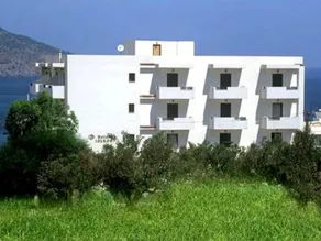 Iolkos Hotel - Image 3