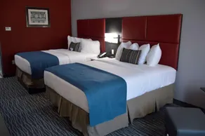 Best Western Plus Airport Inn - Image 4