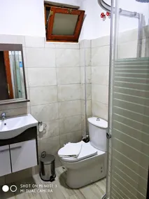 Ph Hotel - Image 4