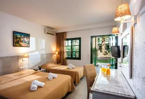 Stella Village - Image 2