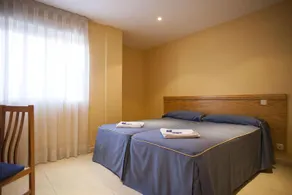 Hotel El Álamo - Image 2