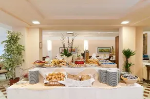 Versilia Palace - Image 3