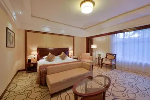 Deefly Zhejiang Hotel - Image 5