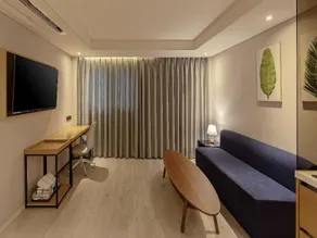 Londoner Hotel - Image 4