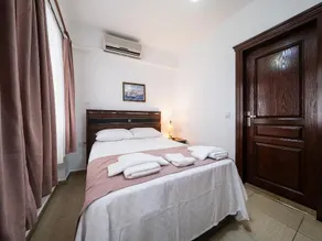 Bozcaada Albatros Otel - Image 4