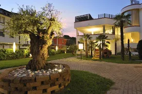 Hotel Jasminum - Image 5