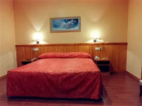 Hotel Husa del Sol Motilla del Palancar - Image 4