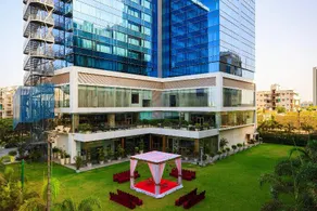 Renaissance Ahmedabad Hotel - Image 5