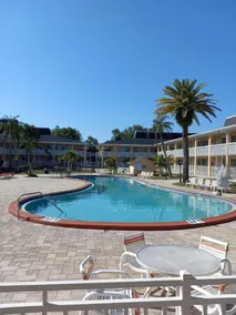 Rodeway Inn (Formerly Holiday Hotel & Resort) - Image 2