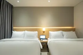 Gyeong Ju The Terrace Hotel - Image 4