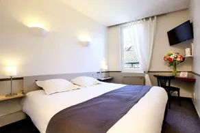 Adonis Nimes Plazza - Image 5