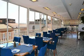 Hotel Centrale - Image 5