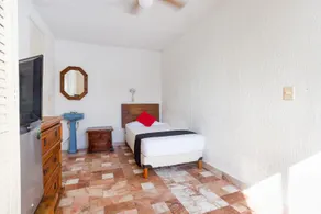 Capital O Farallon Inn, CancÃºn - Image 3