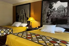Super 8 by Wyndham Houston West Katy - Image 5