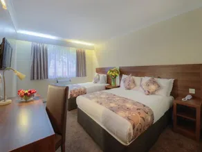Cobden Hotel Birmingham - Image 4