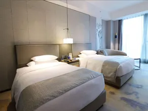 Howard Johnson Wyndham Downtown Hotel Chongqing - Image 5