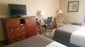 Best Western Staunton Inn - Image 4