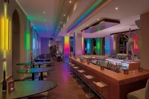 Yours Truly Hotel - Image 2