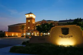 Radisson Hotel Dubai DAMAC Hills - Image 5