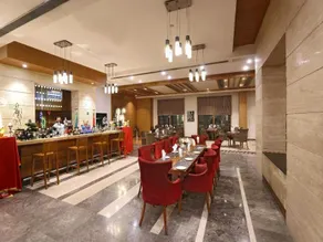 Tivoli Grand Resort - Image 4