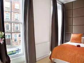 Belle Cour Russell Square Hotel - Image 2