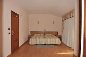 Alfar Apartamentos - Image 5