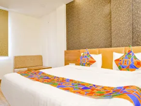 Fabhotel Woodlark Inn - Image 5