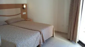 Apartamentos Selvapark - Image 5