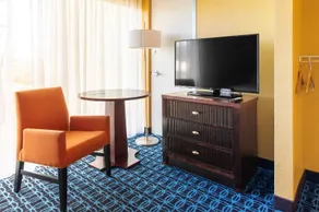 Fairfield Inn & Suites Cincinnati North/Sharonville - Image 4