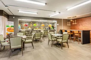 Quality Inn Bristol Pinnacle Area - Image 3