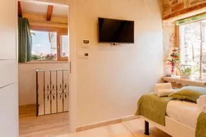 Damida Luxury Rooms - Image 5