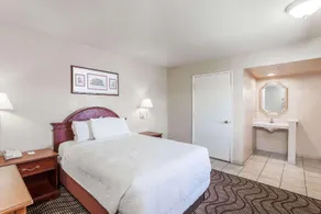 Victorville Travelodge - Image 3