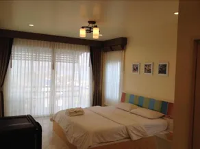 Napat Resort Koh Sichang - Image 3