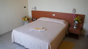 Hotel Smeraldo - Image 2