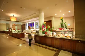 Aliathon Resort - Image 4