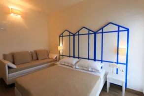 Mini Hotel - Image 2