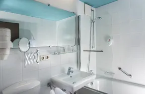 City Hotel Berlin East - Image 4
